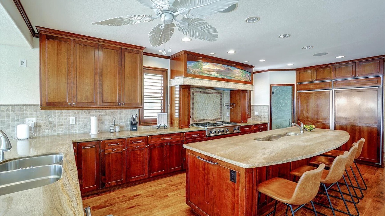 Photo of Kitchen in Discovery Bay
