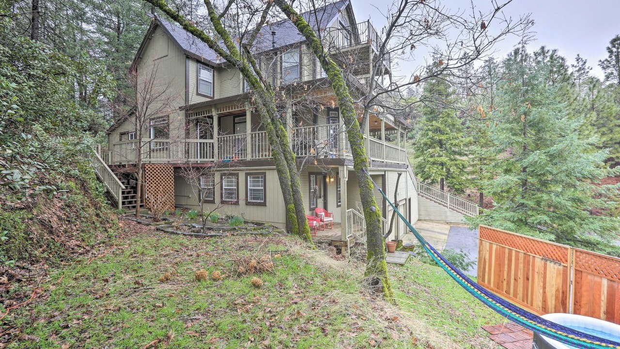 Photo of Outdoor in Applegate