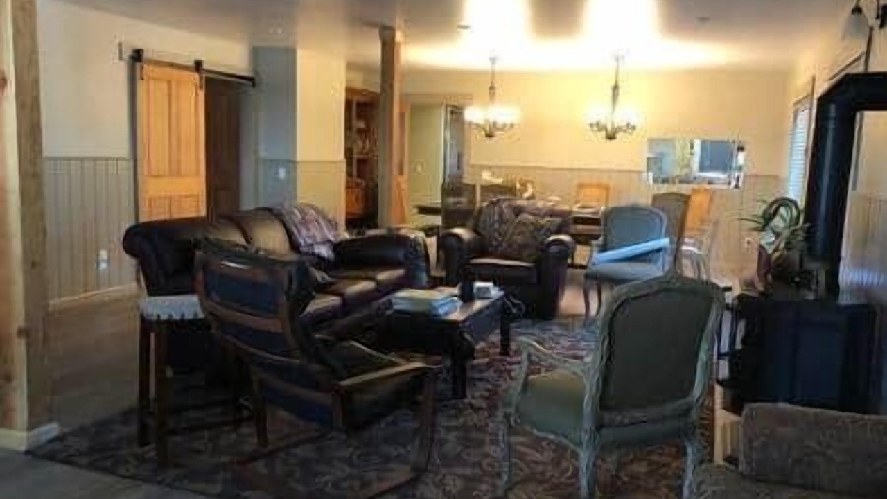 Photo of Livingroom in North San Juan