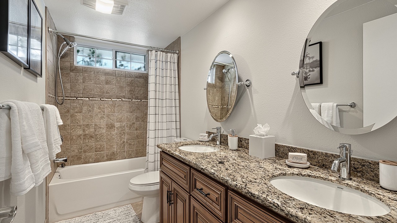 Photo of Bathroom in Palm Desert