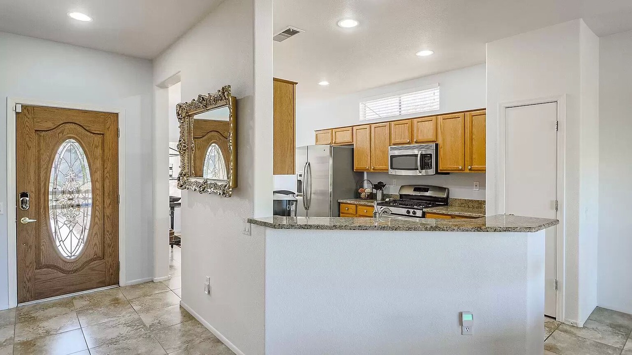 Photo of Kitchen in Desert Breeze