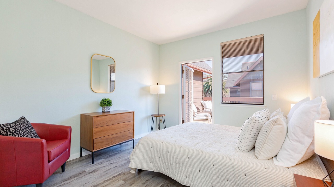 Photo of Bedroom in Old Town Historic District