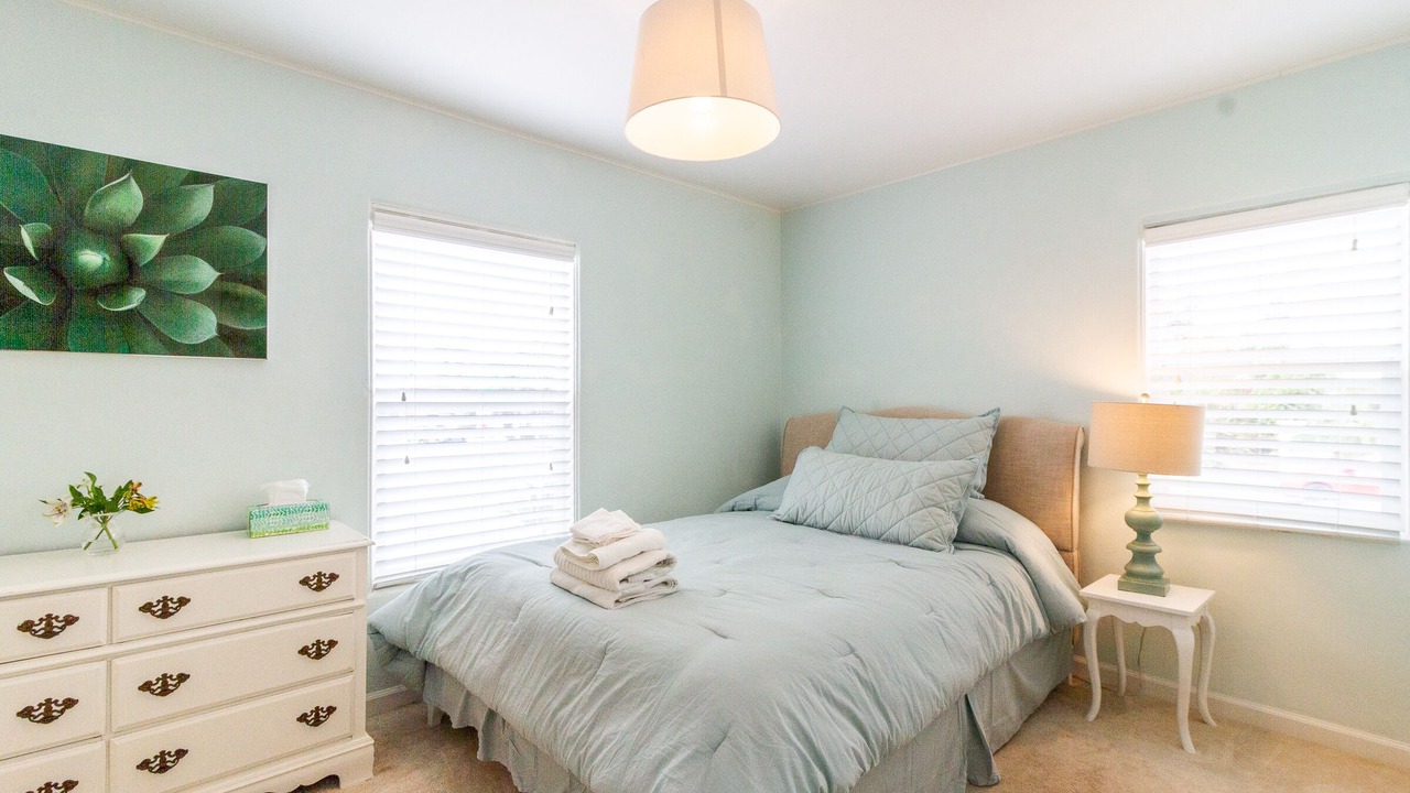Photo of Bedroom in North Pacific Beach