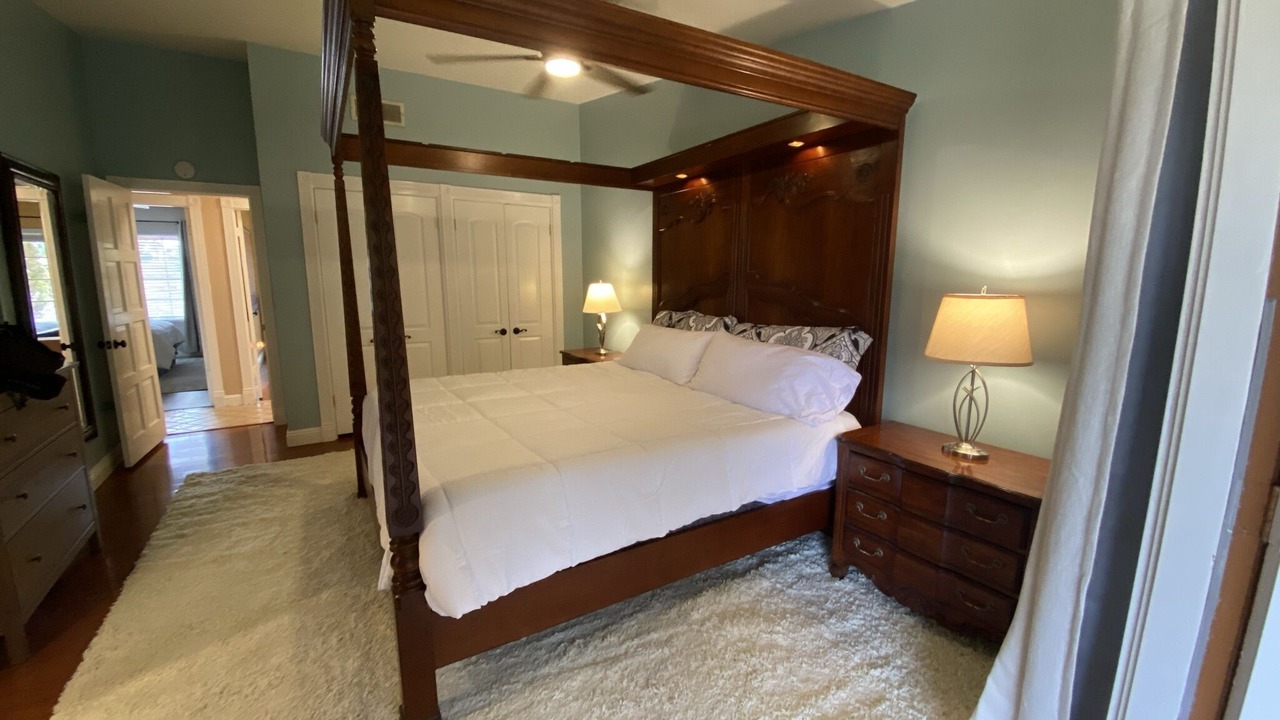 Photo of Bedroom in Uptown Design District