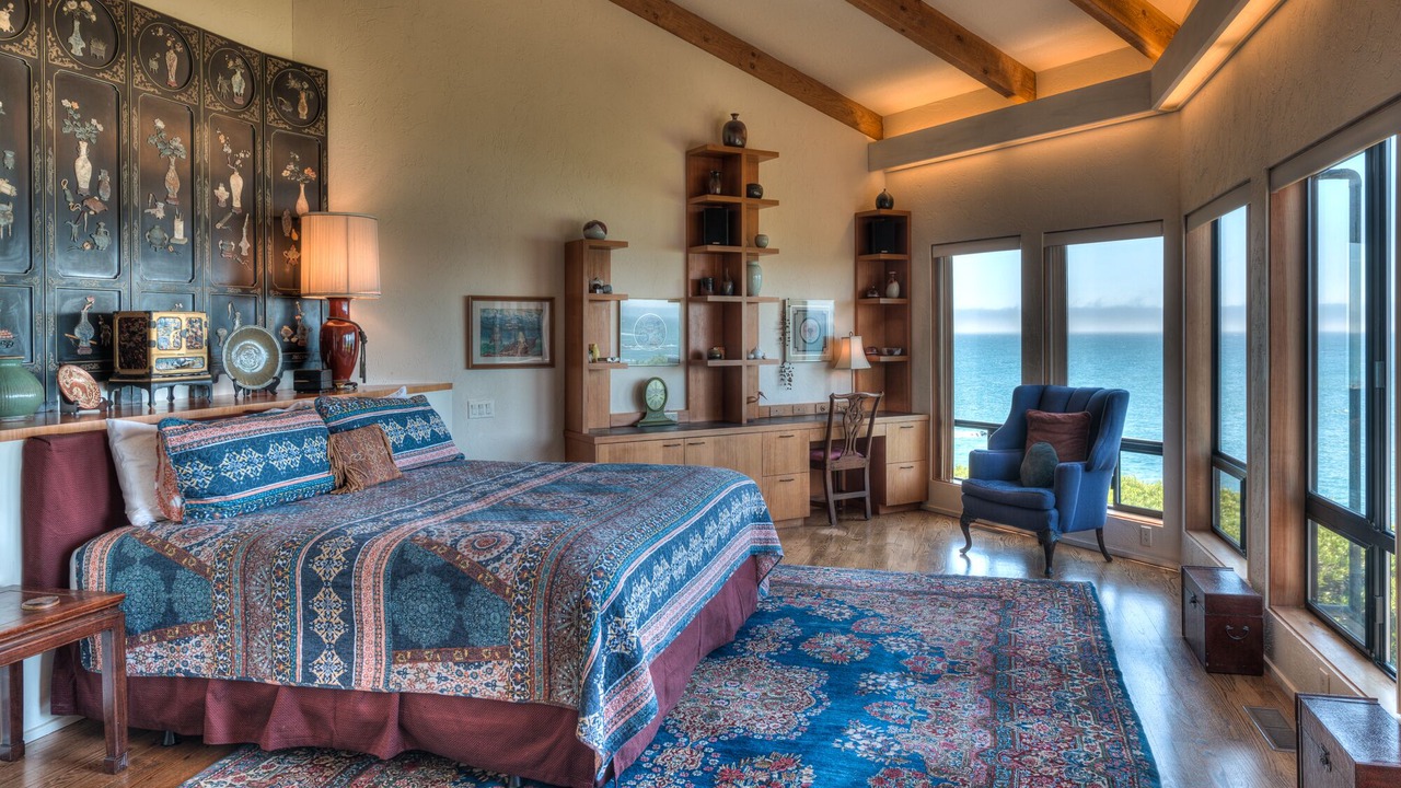 Photo of Bedroom in Stewarts Point