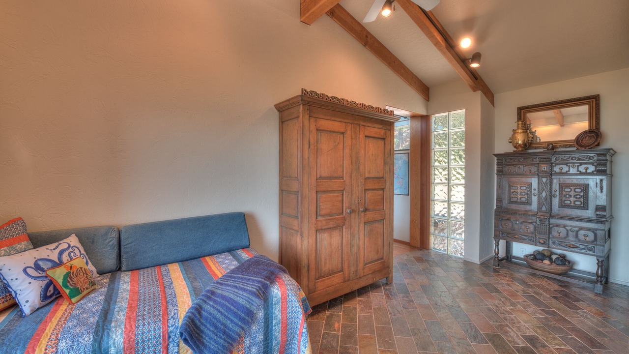Photo of Bedroom in Stewarts Point