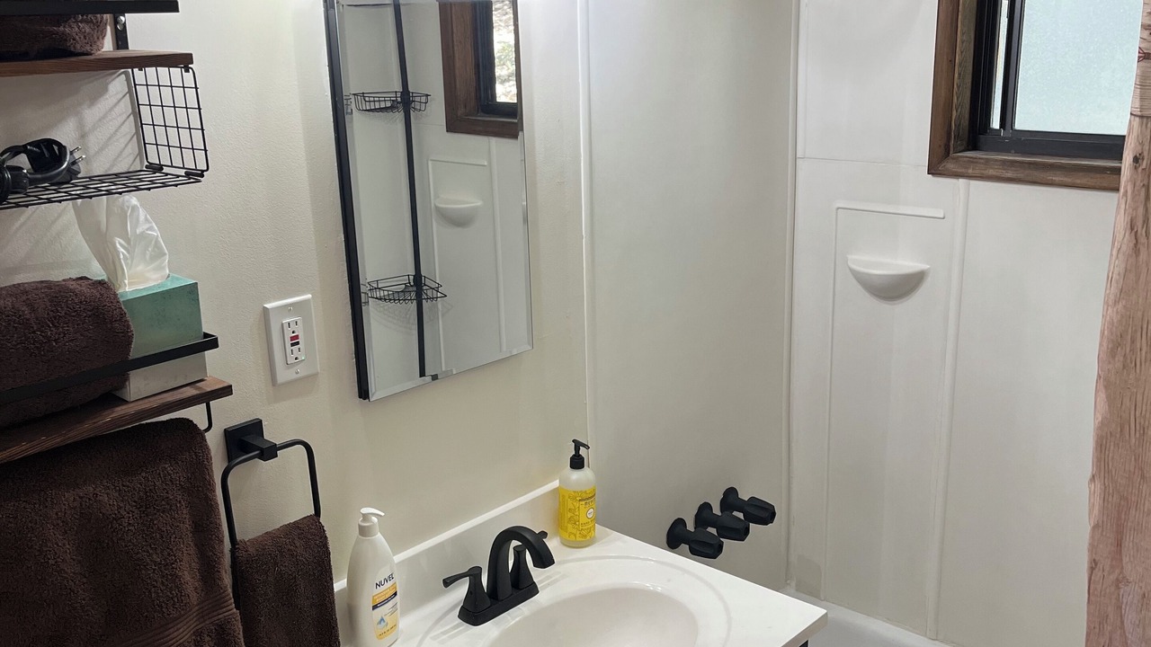 Photo of Bathroom in Upper Moonridge