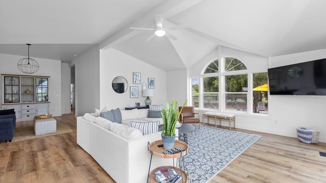 Photo of Livingroom in San Luis Obispo