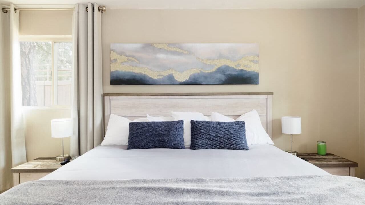 Photo of Bedroom in Mountain Club