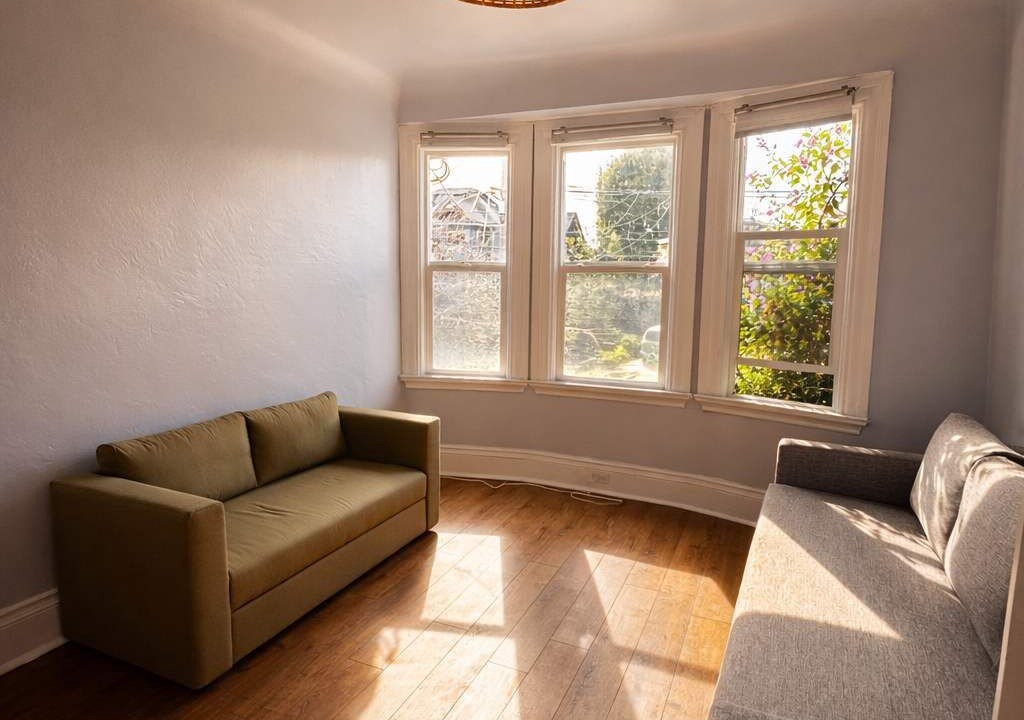 Photo of Livingroom in Golden Gate