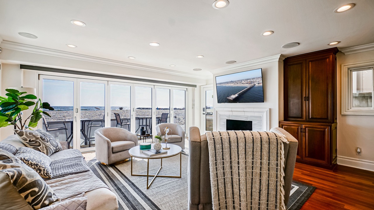 Photo of Livingroom in West Newport