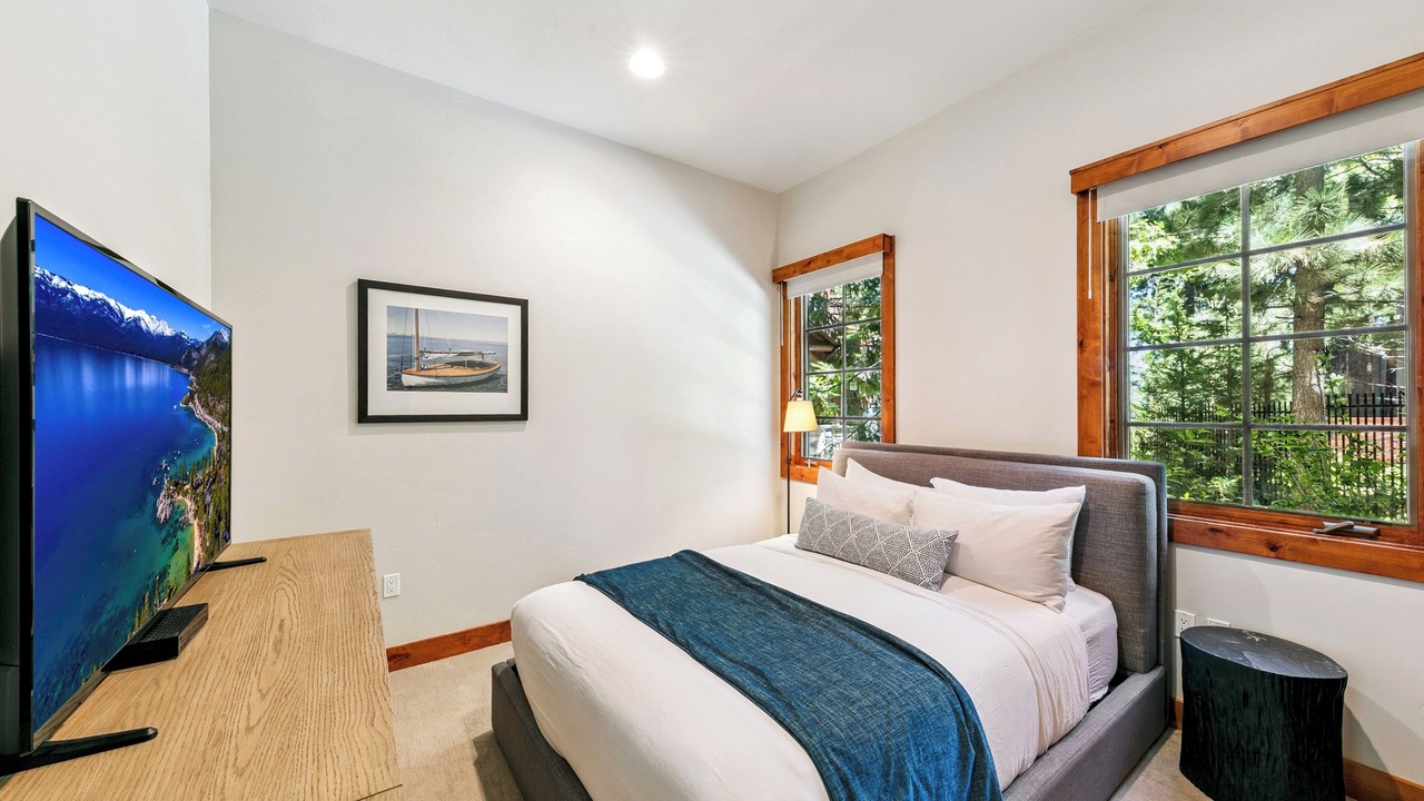 Photo of Bedroom in Sierra Shores