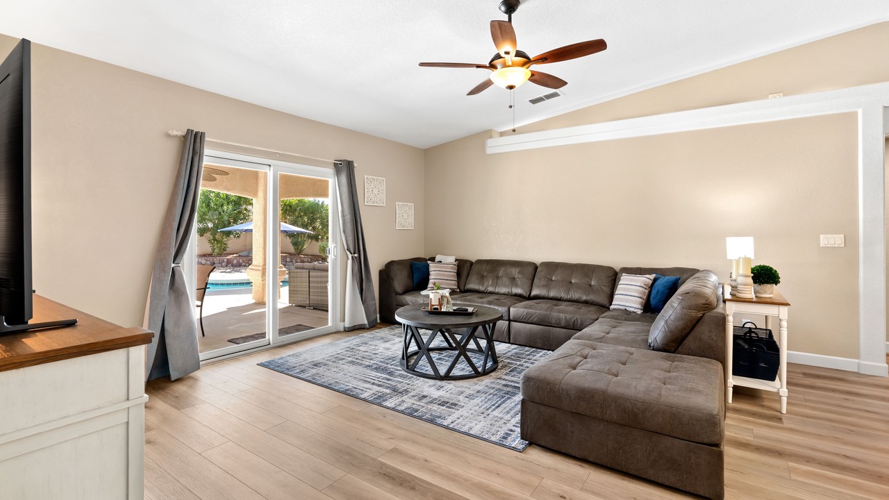 Photo of Livingroom in Lake Havasu City