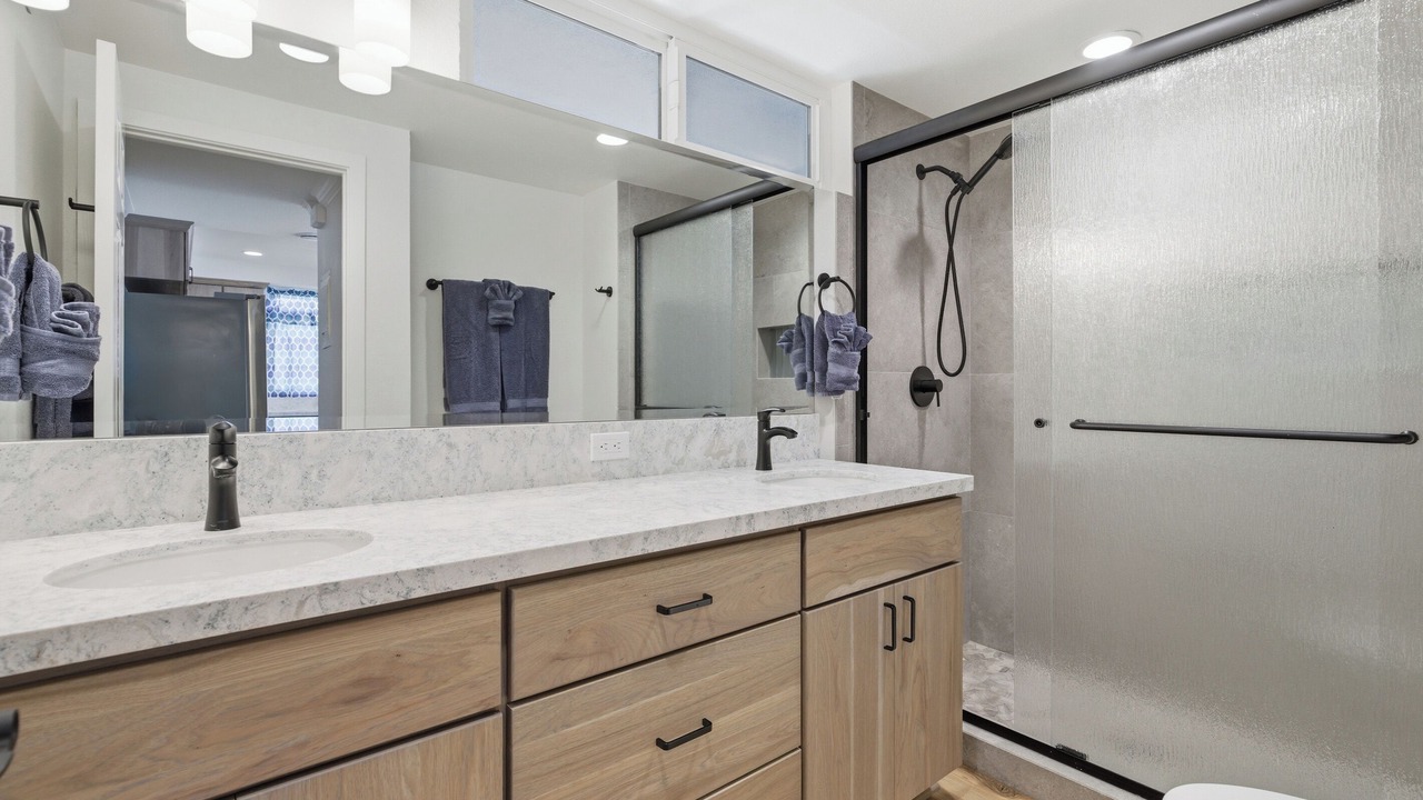 Photo of Bathroom in West Newport