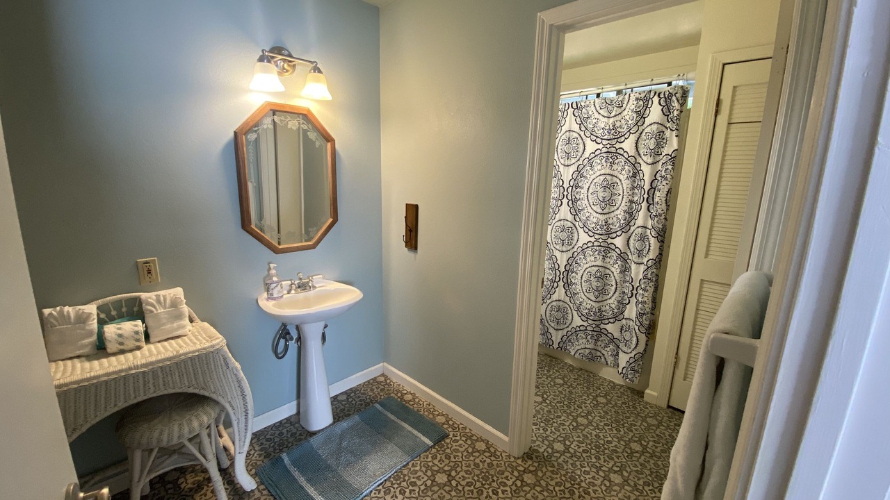 Photo of Bathroom in Chico