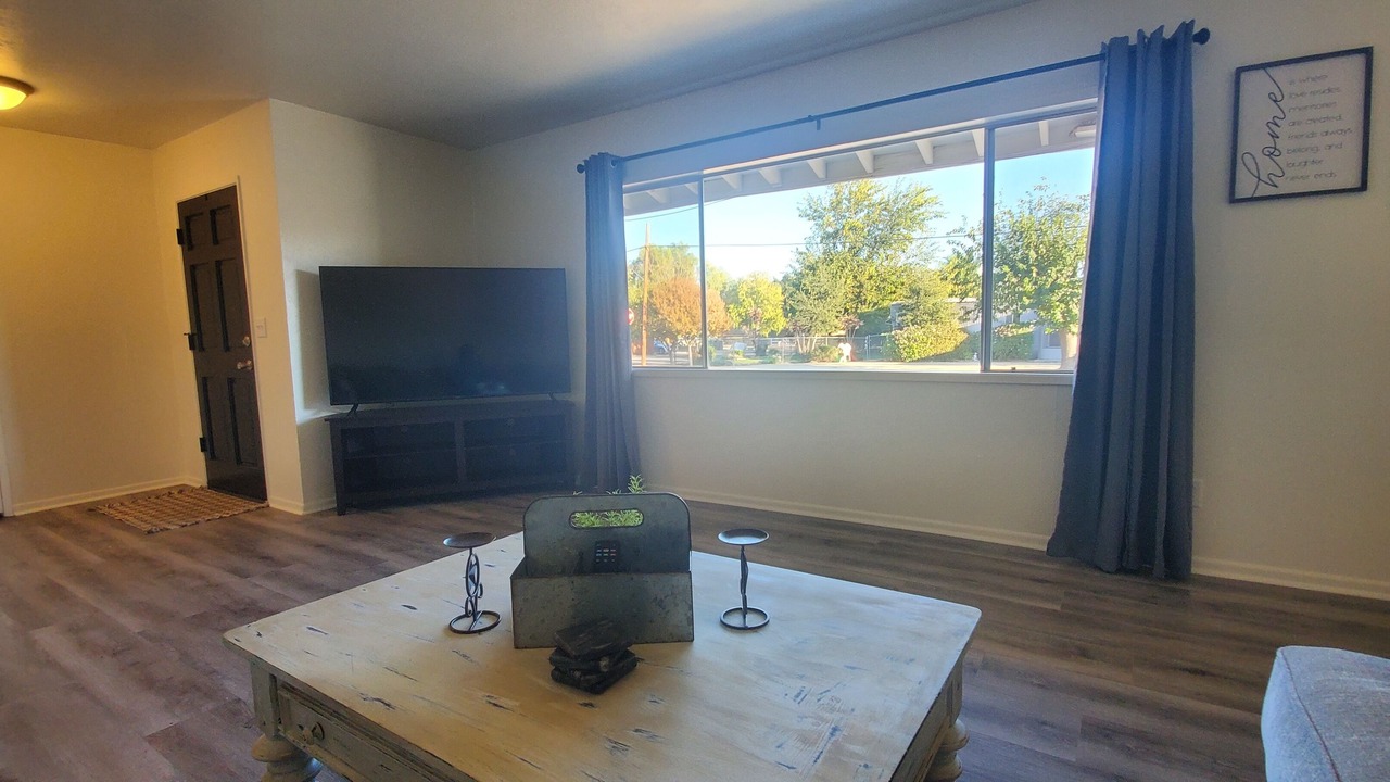 Photo of Livingroom in Temecula