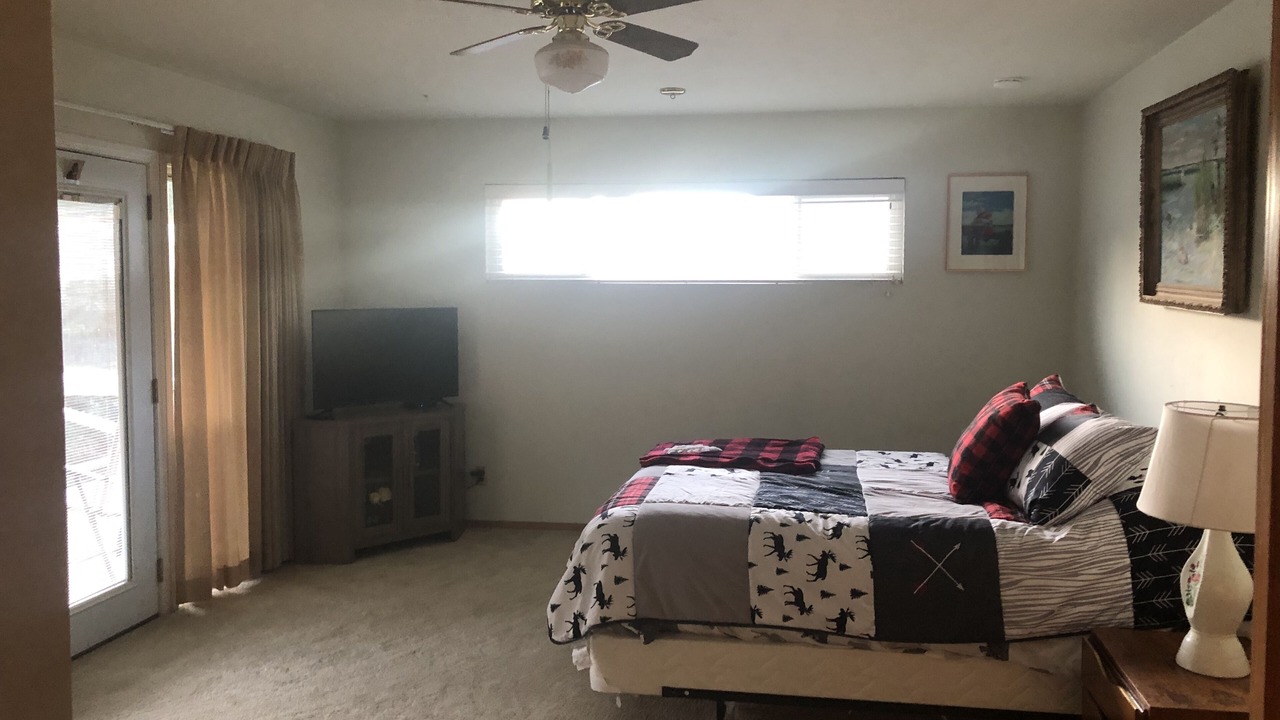 Photo of Bedroom in Kernville