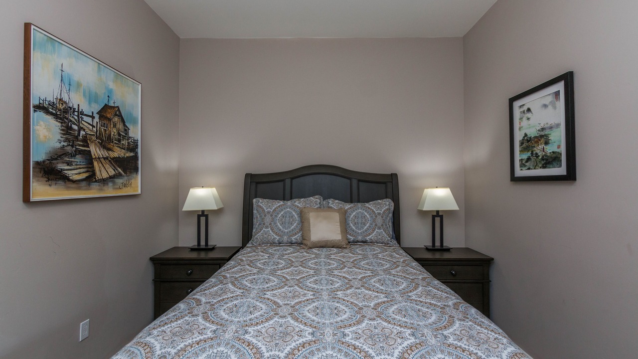 Photo of Bedroom in Foothills