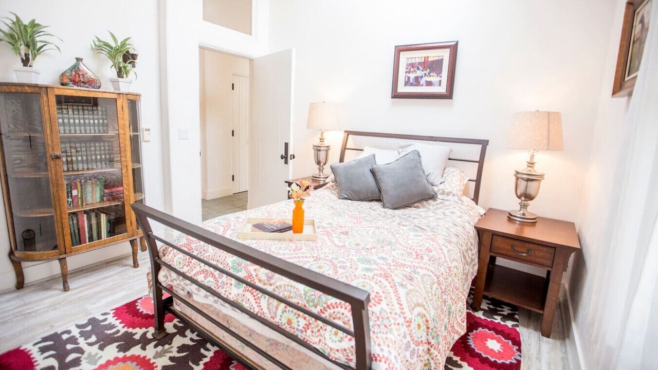Photo of Bedroom in Salinas