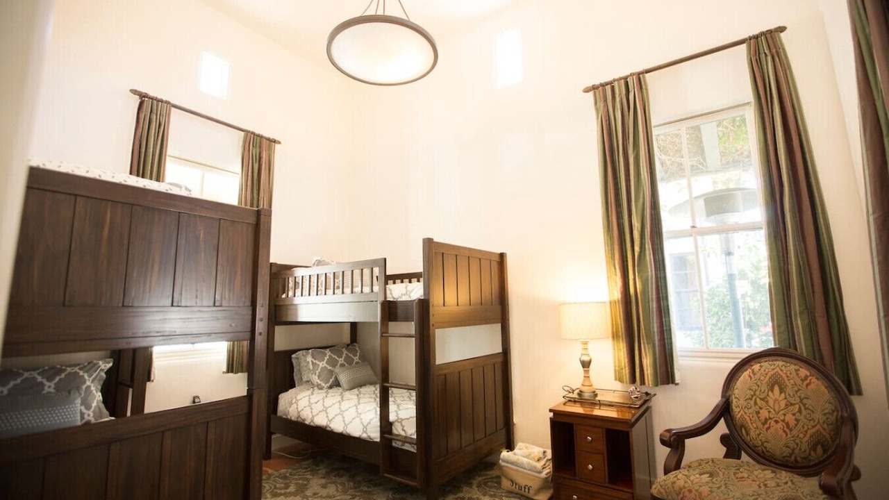 Photo of Bedroom in Salinas