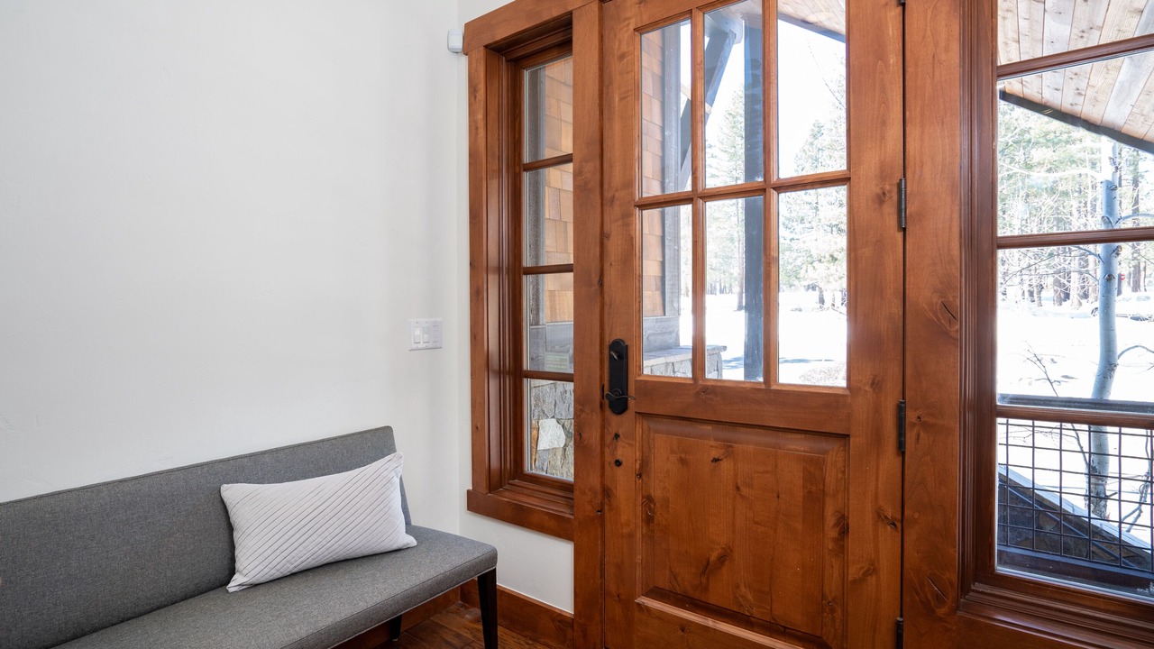 Photo of Livingroom in Truckee