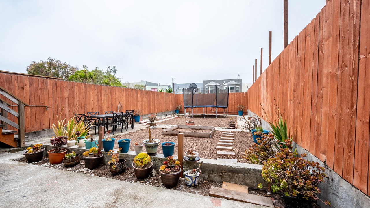 Photo of Outdoor in Outer Sunset