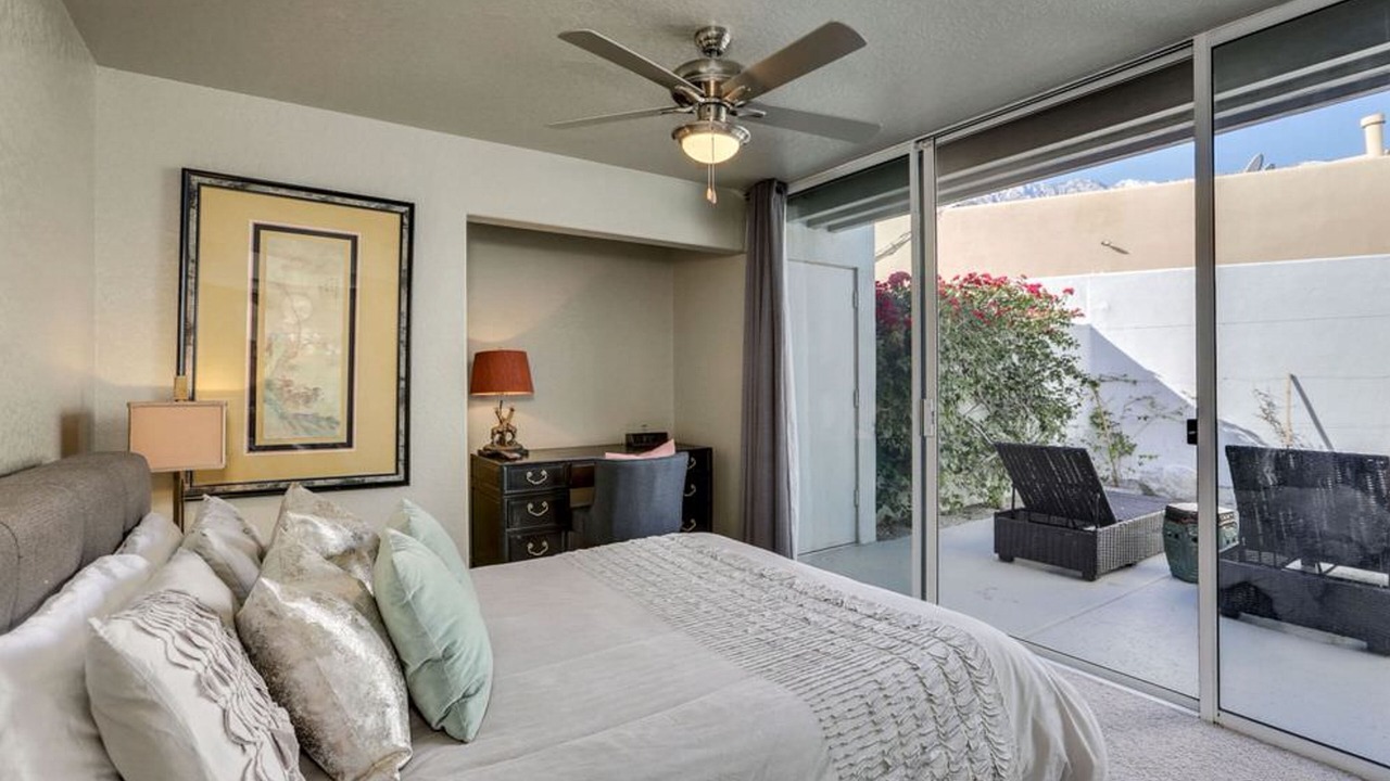 Photo of Bedroom in Chino Canyon