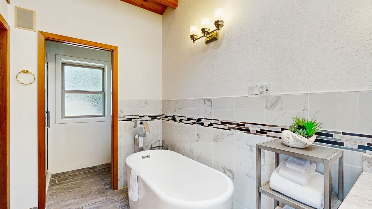 Photo of Bathroom in Gualala