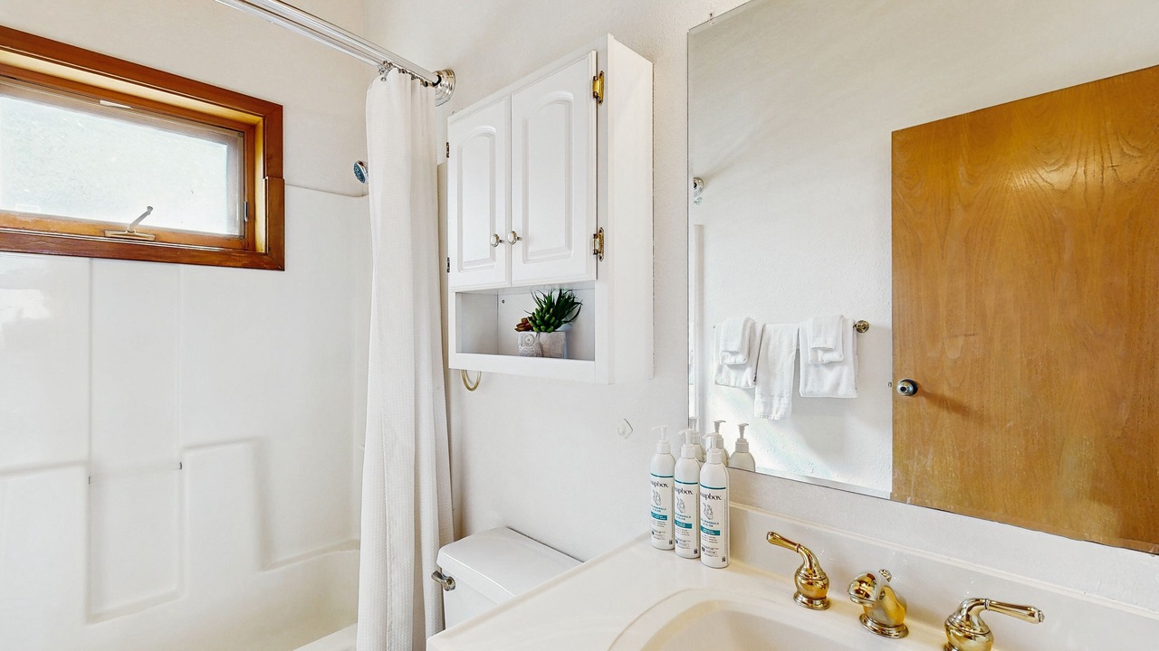 Photo of Bathroom in Gualala
