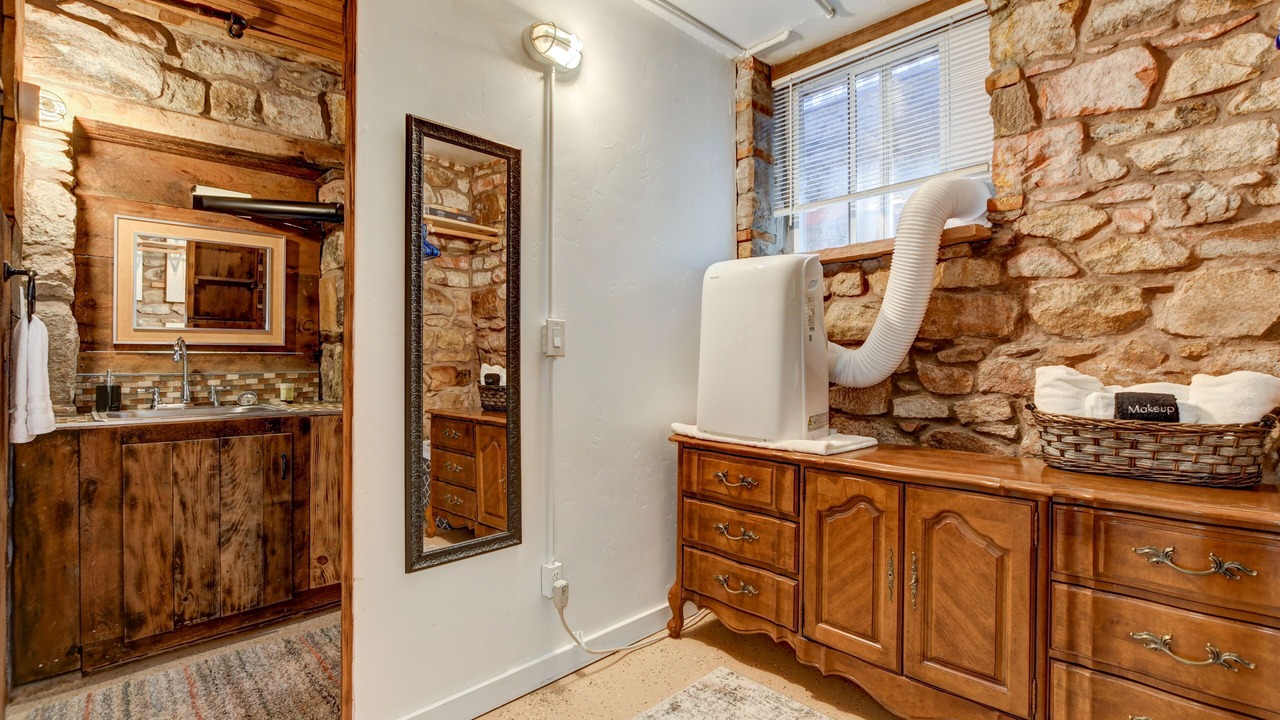 Photo of Bathroom in Nob Hill