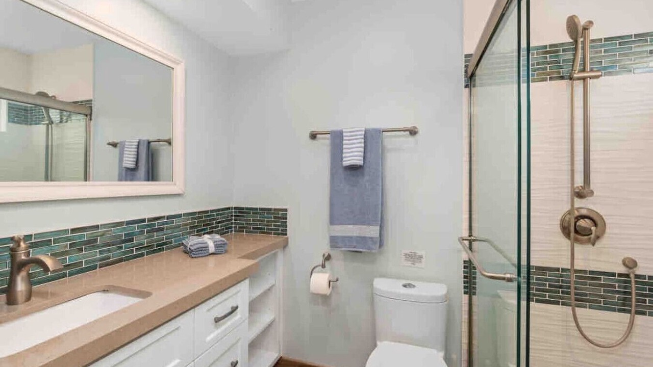 Photo of Bathroom in South Oceanside