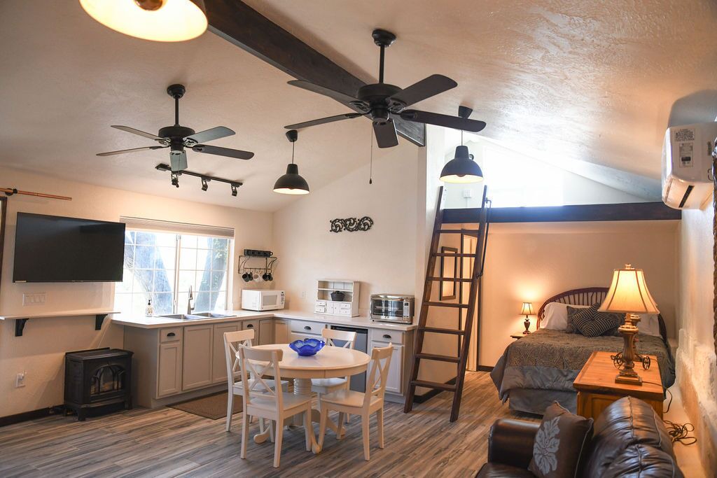 Photo of Bedroom in Nob Hill