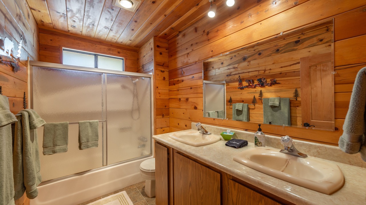 Photo of Bathroom in Truckee