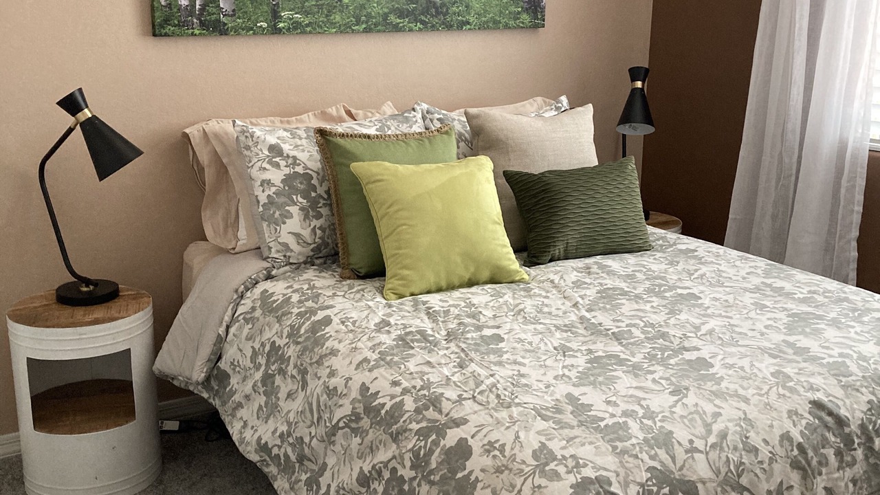 Photo of Bedroom in Anthem at Merrill Ranch