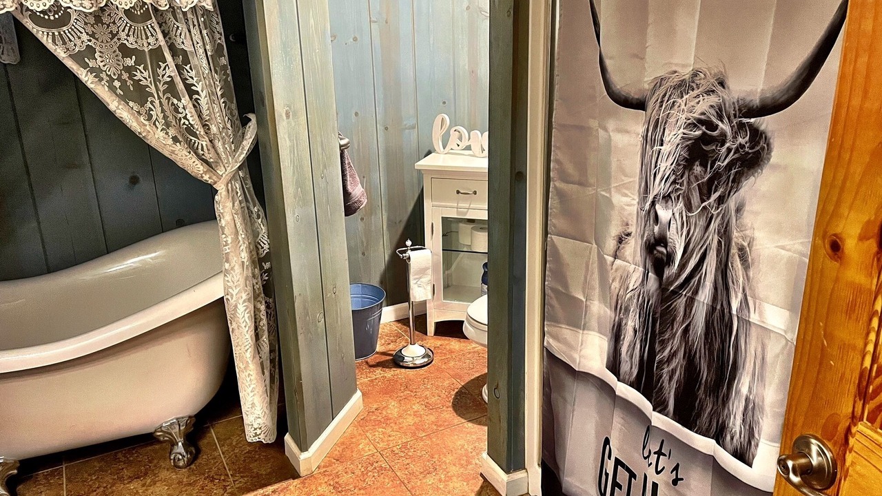 Photo of Bathroom in Crown King
