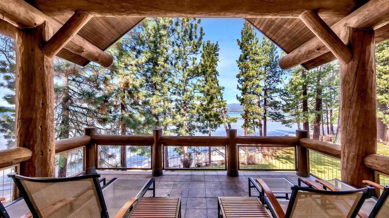 Photo of Patio Balcony in Sierra Shores