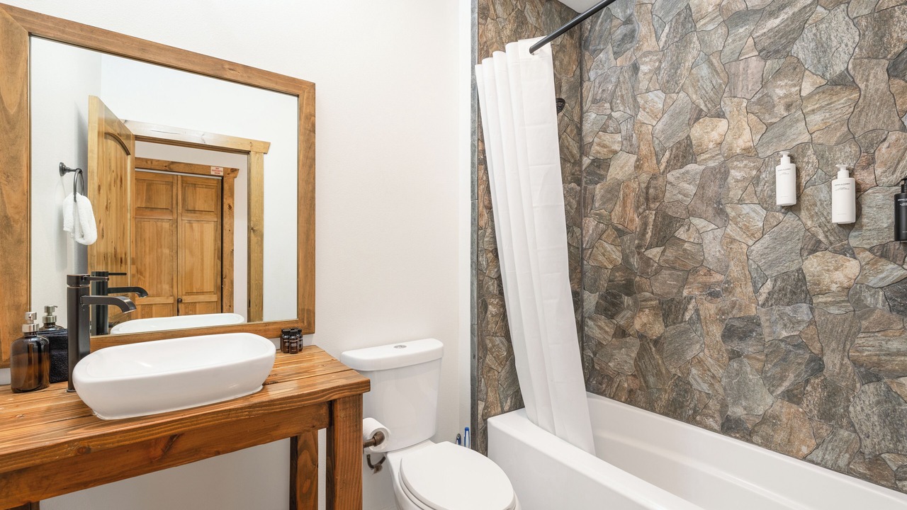 Photo of Bathroom in Big Bear Lake