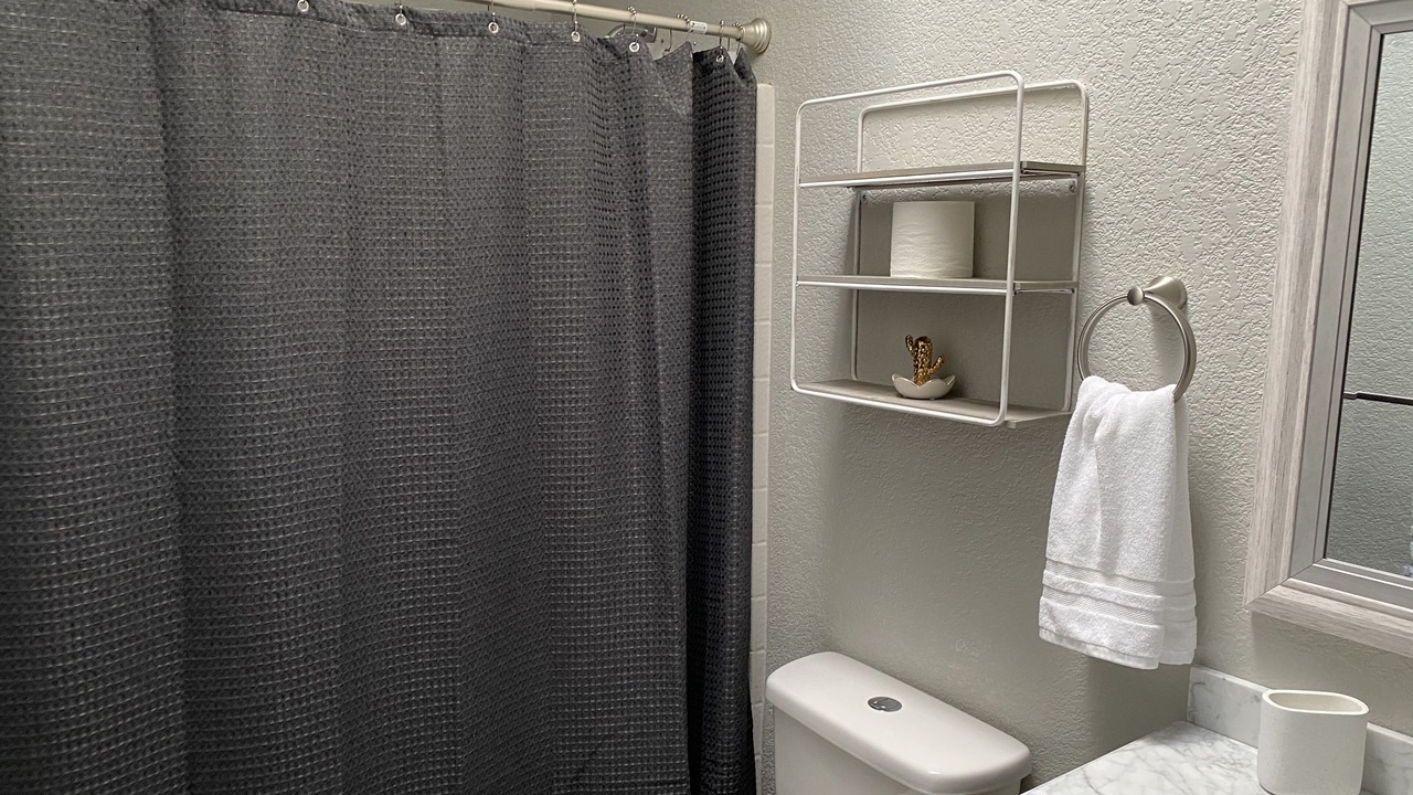 Photo of Bathroom in Lake Havasu City