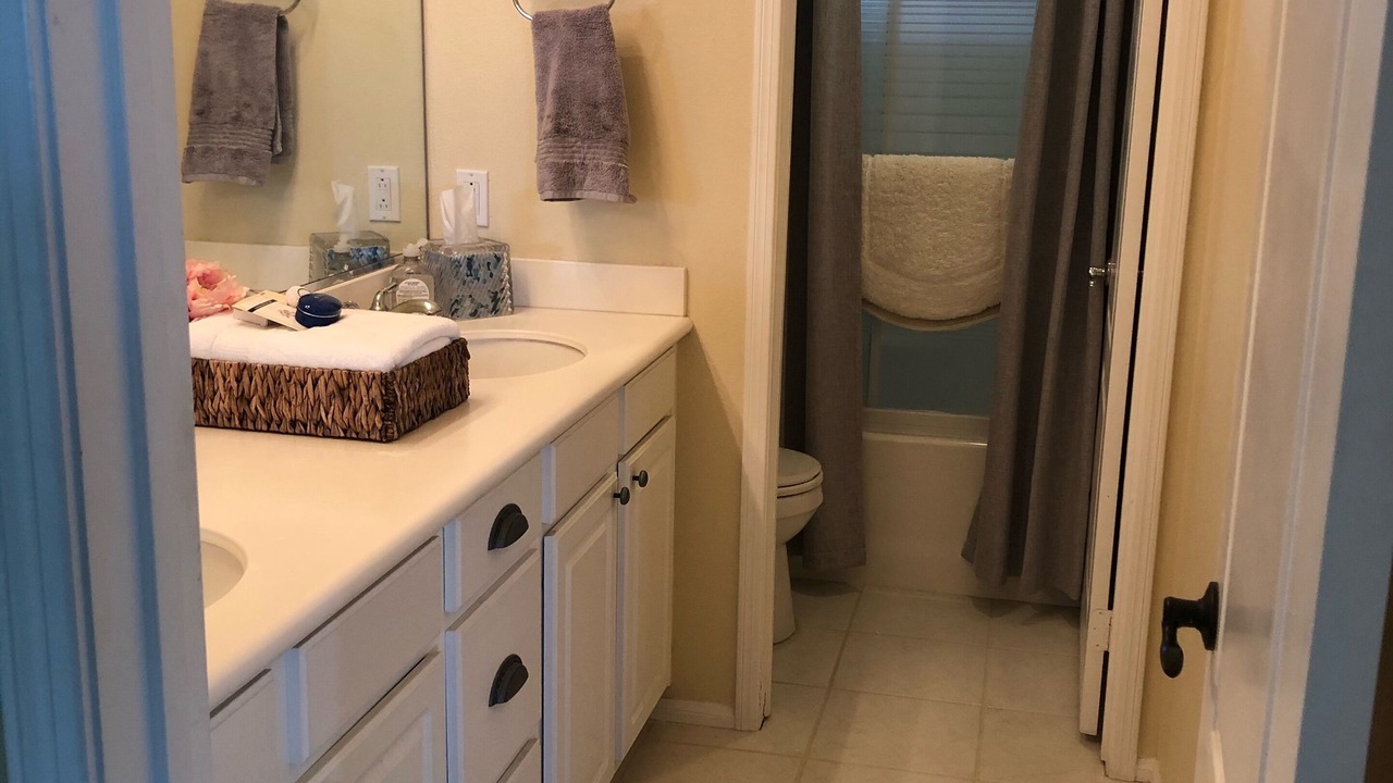 Photo of Bathroom in Paloma Del Sol
