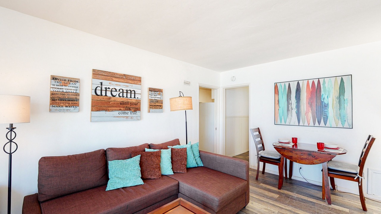 Photo of Livingroom in Carlsbad Village