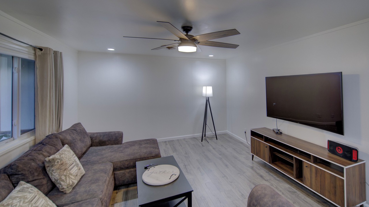 Photo of Livingroom in Chico