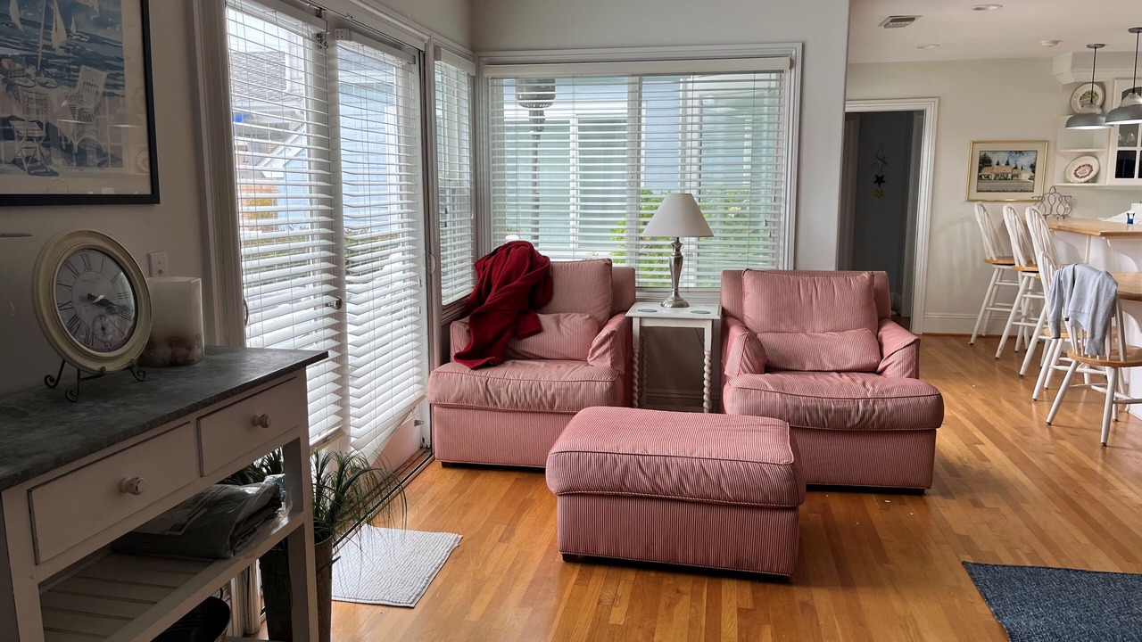 Photo of Livingroom in Coronado