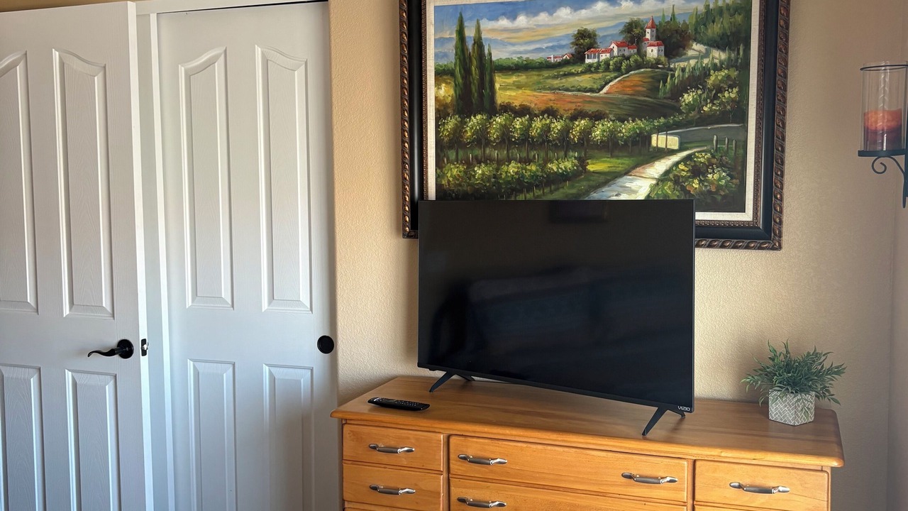 Photo of Bedroom in Sunridge Estates