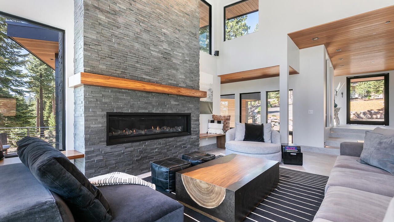 Photo of Livingroom in Ponderosa Palisades