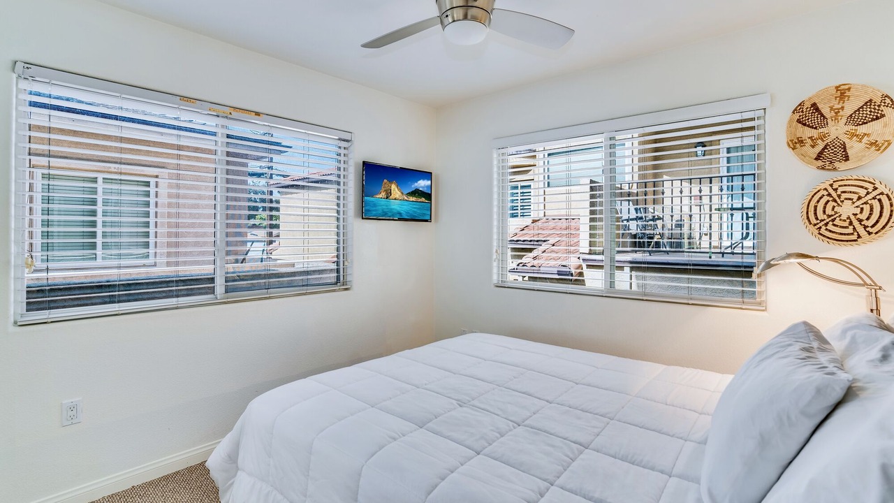 Photo of Bedroom in Pacific Beach