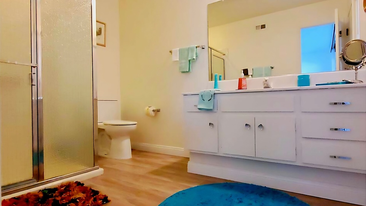 Photo of Bathroom in Indian Canyon