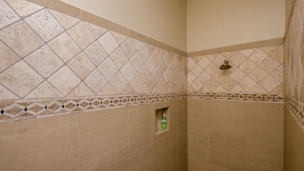 Photo of Bathroom in Bullhead City