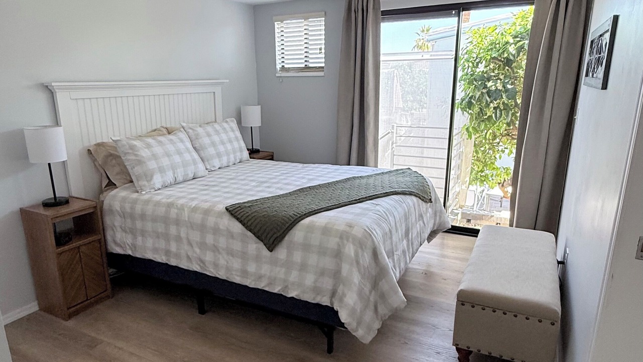 Photo of Bedroom in Happy Trails
