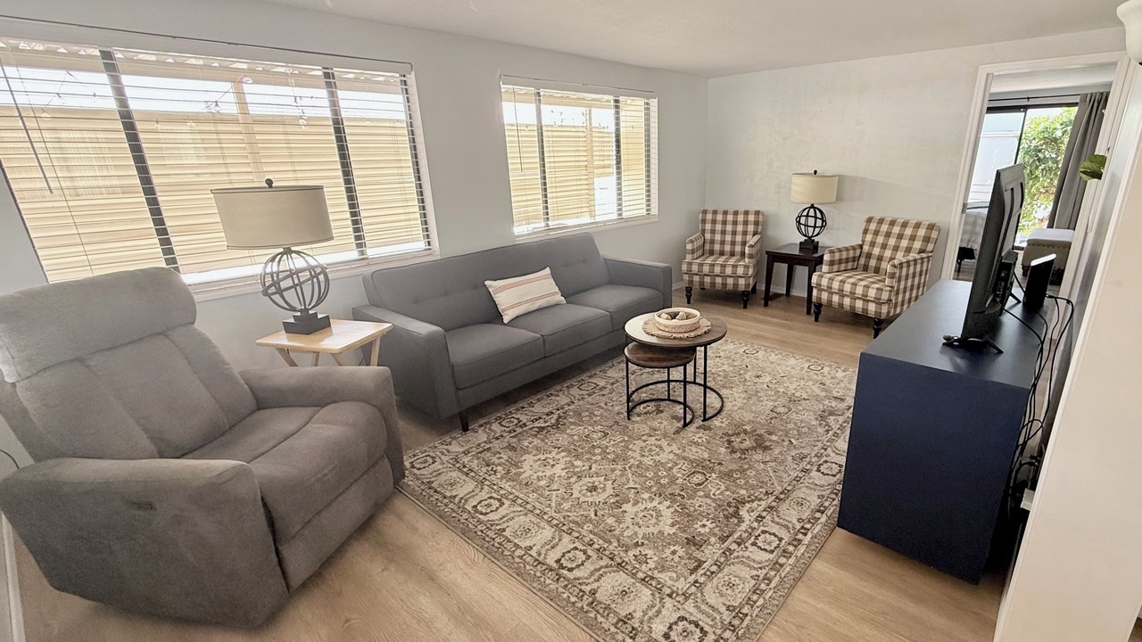 Photo of Livingroom in Happy Trails