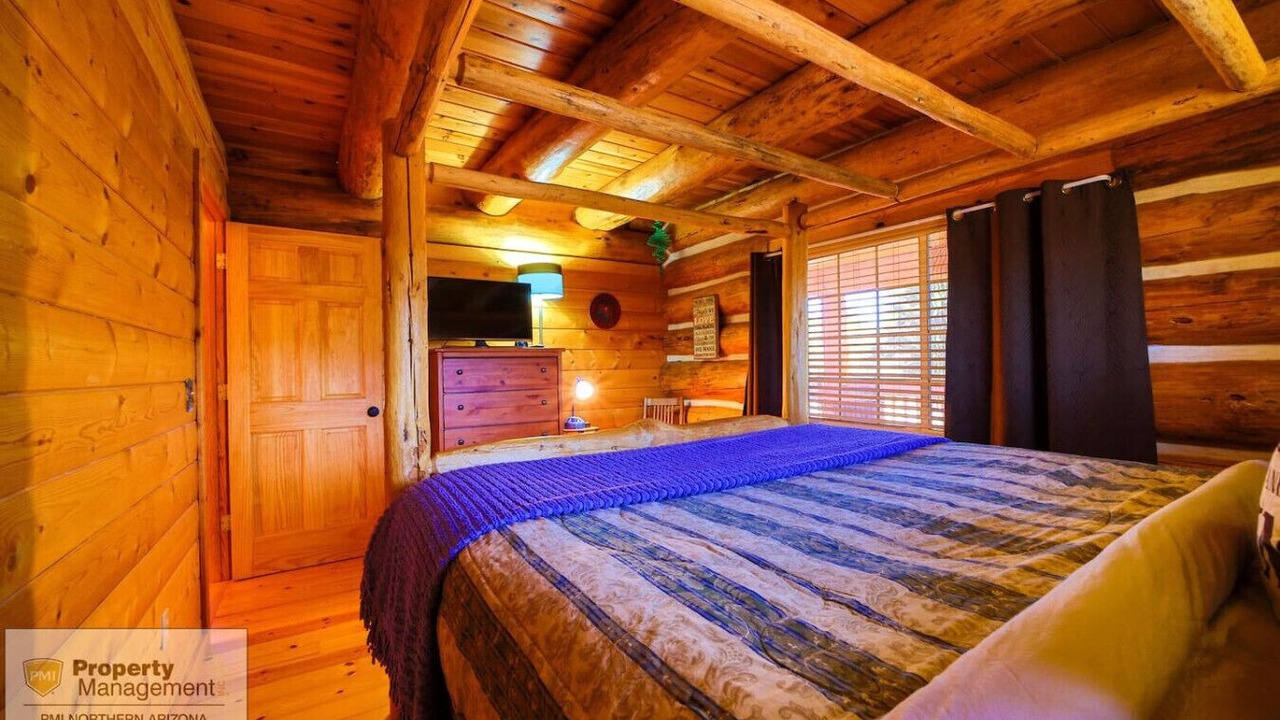 Photo of Bedroom in Williamson